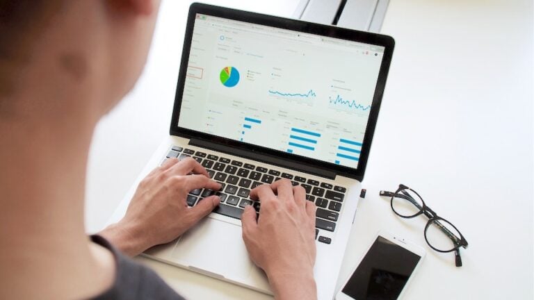 What Is the Best Way to Sell a Lead Gen Business?